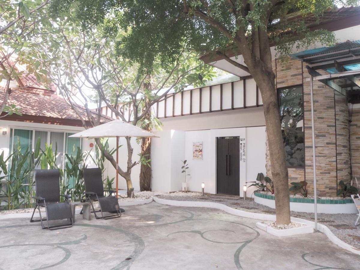 Baan Weekday Private 02 Hotel Chiang Mai Exterior foto